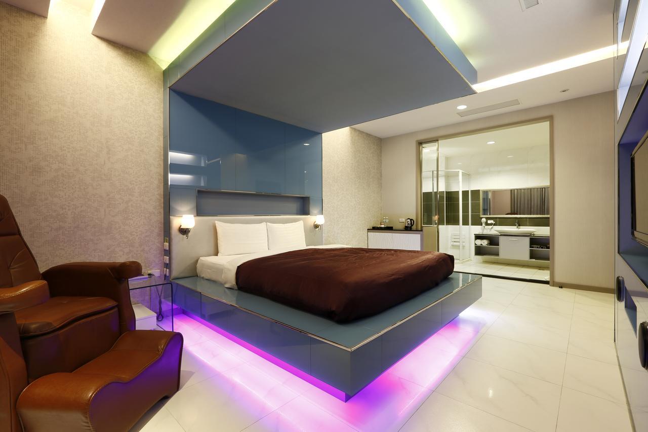 Hua Xiang Hotel-Qishan Екстер'єр фото